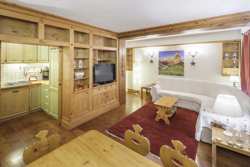 Villa Ronco - Stayincortina Cortina d'Ampezzo Room photo