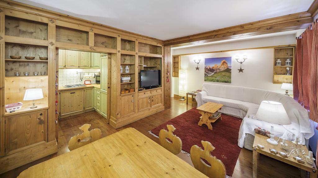 Villa Ronco - Stayincortina Cortina d'Ampezzo Room photo